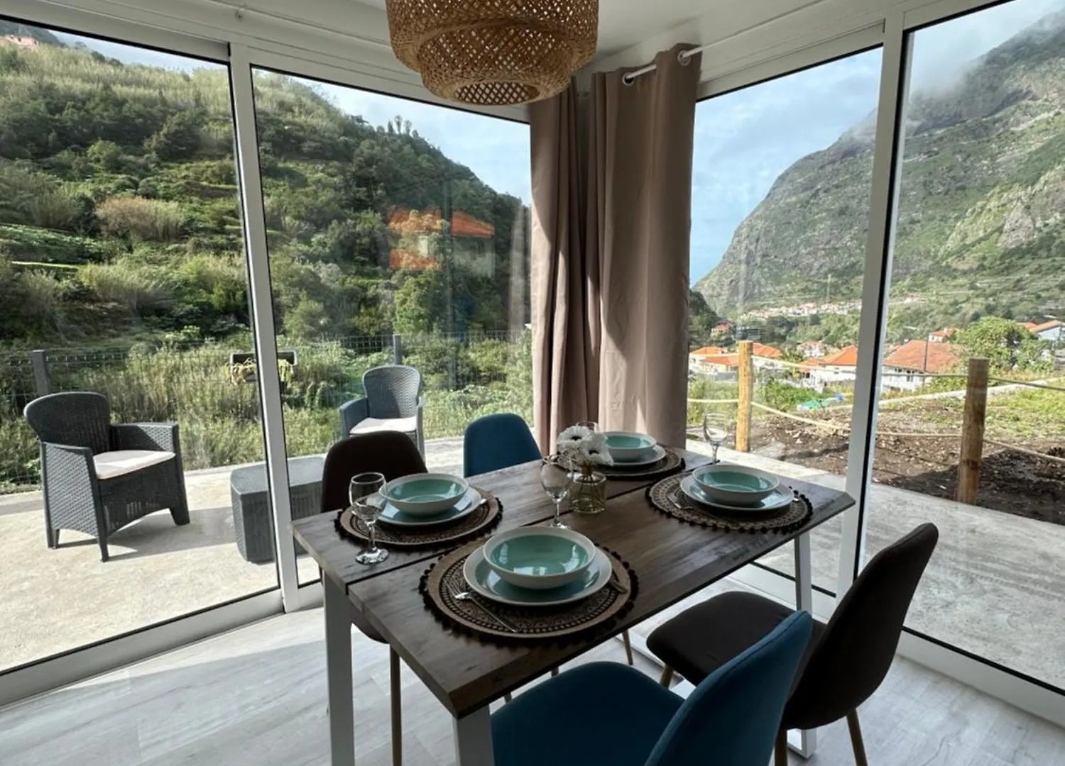 The Green Valley House São Vicente 0*,